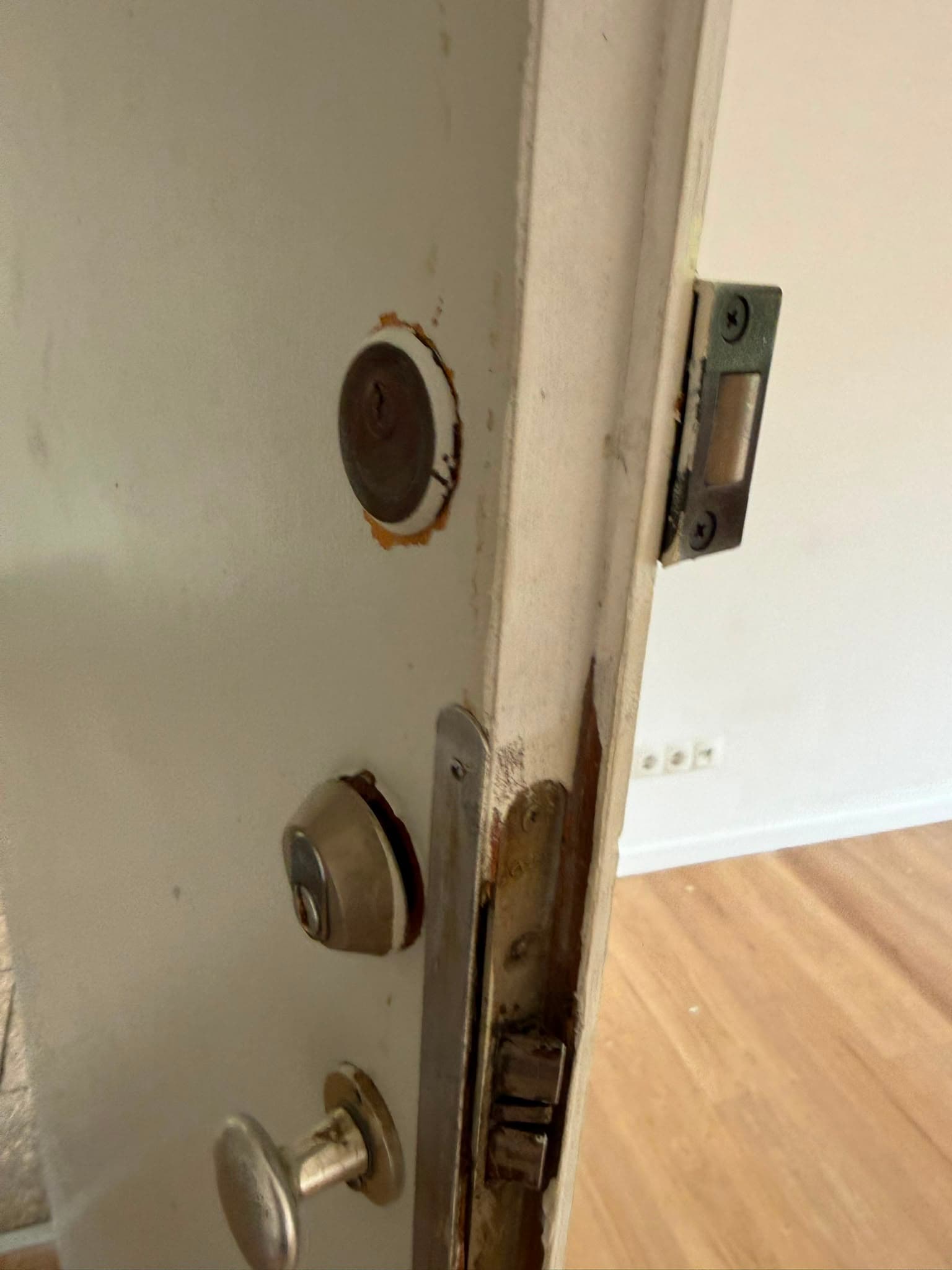 Türschloss vor einer Reparatur in Mannheim